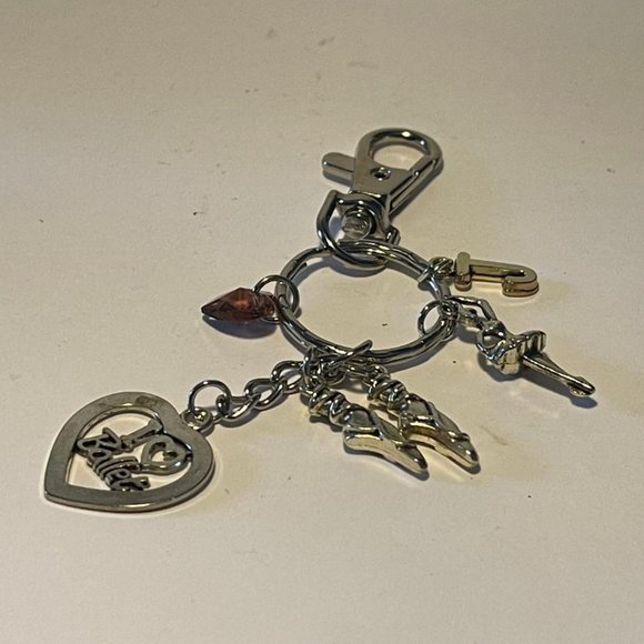 I Love Ballet Keychain NEW - Picture 1 of 3